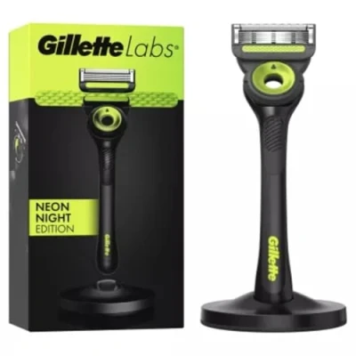 Abbildung von Gillette Labs mit Peelingstange, Herrenrasierer, 1 Griff, Nachfüllklinge, inklusive magnetischer Premium Halterung