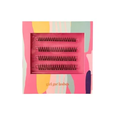 Abbildung von GirlGotLashes Pre Glued Lashes Selbstklebende Wimpernsegmente Besonders geeignet für Anfänger &amp; Ungeduldige Set aus Wimpern und Mini Applikator (Oopsy Daisy Glued)