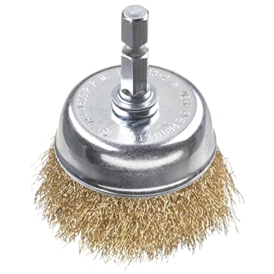 Abbildung von kwb Topf Bürste, fein, Messing Draht, Ø 50 mm für Metall und Stein, Drahtbürste Bohr Maschine inkl. E6.3 Sechskant Schaft, zum Entrosten, Entzundern, Aufrauen Reinigen