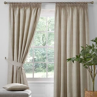 Abbildung von Dreams &amp; Drapes Verdunkelungsvorhänge mit Bleistiftfalten, Beige Raffhaltern, 168 x 183 cm,