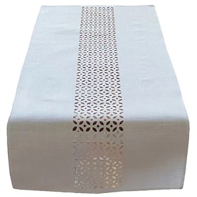 Abbildung von matches21 HOME &amp; HOBBY Tischdecke Tischläufer Durchbrochene Ornamente wollweiß 40x90 cm (1 tlg)