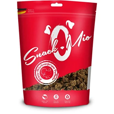 Abbildung von SnackOMio Premium Hundesnack saftige Fleischwürfel vom Truthahn, getreidefrei, 1er Pack (1 x 125g)