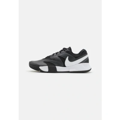 Abbildung von Nike Performance Court LITE 4 Multicourt Tennisschuh, Damen, Größe: 42.5, Black/white/anthracite Schuhe