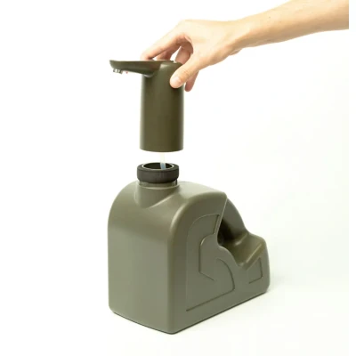 Abbildung von Trakker PowerFlo Tap Kanister Wasserhahn Camping Besteck