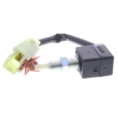 Abbildung von VEMO EXPERT KITS + V52 73 0020 Schalter, Kupplungsbetätigung (GRA) Fußraum mit Kabel HYUNDAI: ix35, i30 II Schrägheck, i40 Kombi, KIA: SORENTO 1