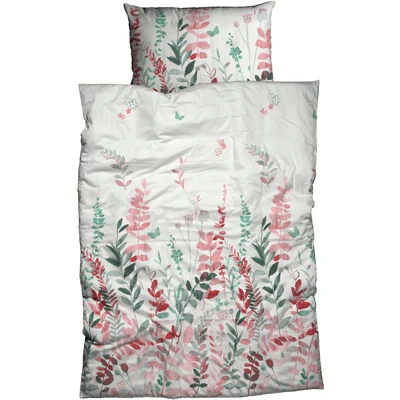 Abbildung von CASATEX Bettwäsche &quot;Renata&quot;, (2 tlg.), verspieltes Design, kleiner Schmetterling, wegfliegende Blüten