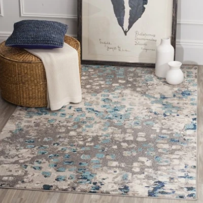 Abbildung von SAFAVIEH Boho Teppich für Wohnzimmer, Esszimmer, Schlafzimmer Monaco Collection, Kurzer Flor, Grau und Hellblau, 155 X 231 cm