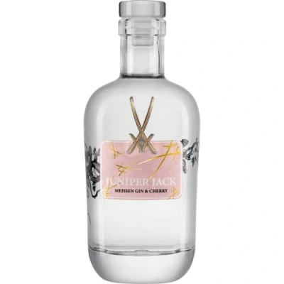 Abbildung von JUNIPER JACK x MEISSEN &quot;Gin &amp; Cherry&quot; 0,5 l Flasche 46,5% vol. Alk. Kirsche und Kirschblüte