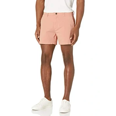 Abbildung von Amazon Essentials Herren 13 cm Flatfront Chinoshorts mit hohem comfort in schmaler Passform (zuvor Goodthreads), Hellbronze, 42W