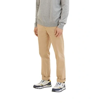 Abbildung von TOM TAILOR Herren 1037545 Regular Fit Chino Hose, 10942 Beach Sand, 27/34