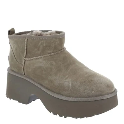 Abbildung von UGG Classic Ultra MINI NEW Heights Ankle Boot, Damen, Größe: 40, Hickory Schuhe
