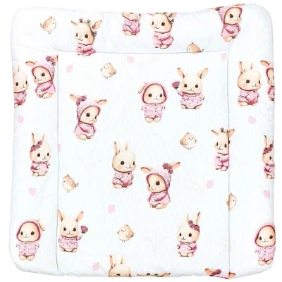 Abbildung von TupTam Baby Wickeltischauflage mit Baumwollbezug Gemustert, Farbe: Kaninchen/Rosa, Größe: 70 x cm