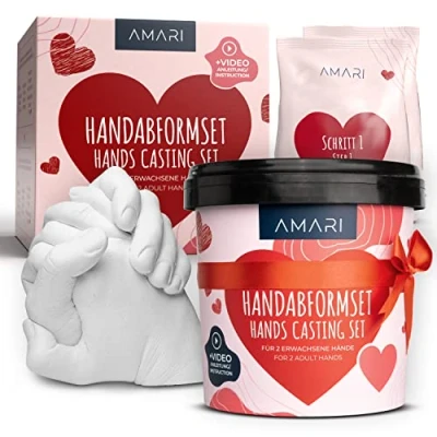 Abbildung von Amari® 3D Handabdruck Set für Paare und Familie (Love) Gipsabdruck Hände Gips Hand Paar Gibsabdruckset Gipshandabruck Geschenk