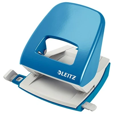 Abbildung von Leitz Büro Locher aus Metall, Für 30 Blatt, Anschlagschiene mit Formatangaben, Ergonomisches Design, hellblau, 50080030