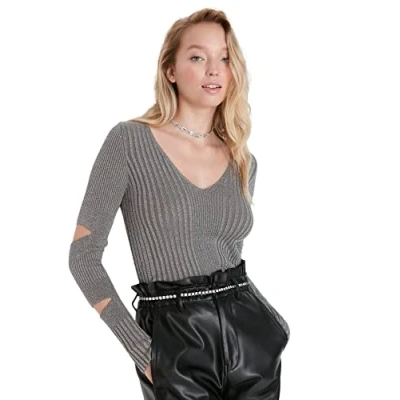 Abbildung von Trendyol Damen Woman Regular Standard V Neck Knitwear Blouse Hemd, Gray, 40