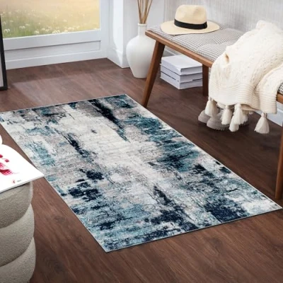 Abbildung von Surya Helsinki Wohnzimmer Teppich modern Abstrakt Design in Marmor Optik für Wohnzimmer, Esszimmer, Schlafzimmer groß, weicher Kurzflor 80x150cm Blau, Holzkohle, Weiß