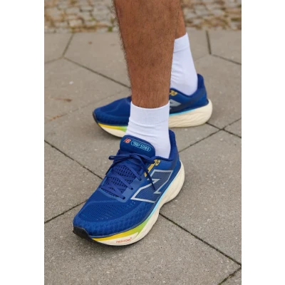 Abbildung von New Balance Fresh FOAM X 1080 V14 Laufschuh Straße, Herren, Größe: 47.5, Blue Schuhe