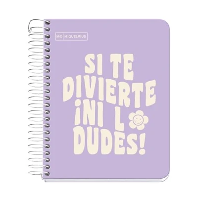 Abbildung von Miquelrius Notizbuch, A6, 1 Farbband, 100 Blatt, 90 g/m², kariert, 5 mm ohne Bohren, Einband aus Hartpappe, Lavendel