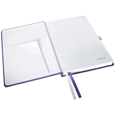 Abbildung von Leitz Notizbuch A5 kariert, 160 Seiten, 80 Blatt, Hardcover Mit hochwertigem Bezug, 100 g/m² Papier, Gummizugverschluss, Textilbänder, Stiftelasche, Tasche, Style Serie, Titan Blau, 44860069