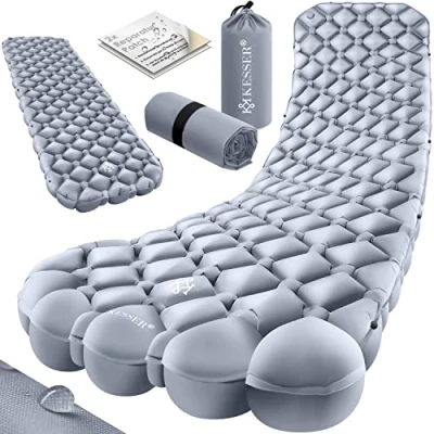 Abbildung von KESSER® Camping Matratze Isomatte Aufblasbare Luftmatratze Campingmatte, inkl. Tragebeutel Outdoor Ultraleicht Faltbare Schlafmatte [mit Reparaturset] Belastbarkeit: 200Kg Grau