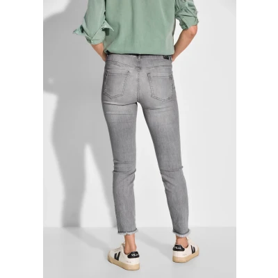 Abbildung von Cecil IM Washedlook Jeans Slim Fit, Damen, Größe: 29x28, Grau