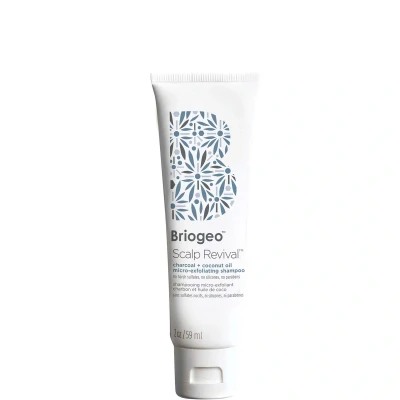Abbildung von Briogeo scalp Revival Charcoal + Coconut Oil Micro Exfoliating Shampoo Scrub