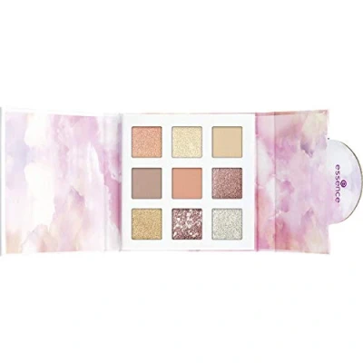 Abbildung von essence MY POWER IS aiR eyeshadow palette, Nr. 01 Up In The Clouds!, mehrfarbig, 9 Farben (7,2g)