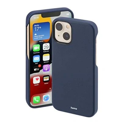 Abbildung von Hama Hülle für Apple iPhone 13 kompatibel mit MagSafe (Magnetische induktives Laden, Handyhülle schützt vor Stößen, Kratzern und Schmutz, elegantes Case aus Kunstleder) blau