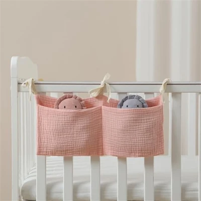 Abbildung von Baby Kinderzimmer Organizer, Kinderbett Babybett Aufbewahrungstasche, Organizer Hängend für Kleidung Windeln Deko (Hellrosa)