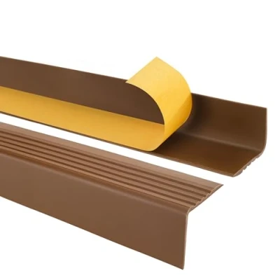 Abbildung von Quest Treppenkantenprofil Selbstklebend PVC Kunststoff Treppen Kantenschutz 50x42mm, braun, 200cm