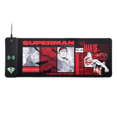Abbildung von numskull DC Comics Superman XL RGB Gaming Mauspad mit 15W kabellosem Ladegerät Anpassbare LED, rutschfest, wasserabweisend