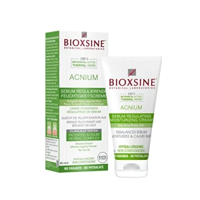 Abbildung von Bioxsine Acnium Sebum regulierende Feuchtigkeitscreme für fettige zu Akne neigende Haut