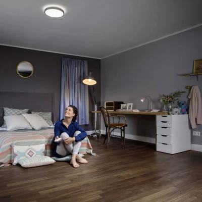 Abbildung von LEDVANCE LED Deckenleuchte, Metall weiß, 24W, 1400LM, 2700K 6000K, steuerbar durch Ferbedienung CCT, dimmbar, 410mm, Wandleuchte und Deckenlampe ORBIS,