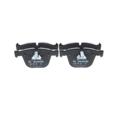 Abbildung von BOSCH 0 986 494 325 Bremsbelagsatz Low Metallic mit Anti Quietsch Blech, Montageanleitung BMW: X5, X6