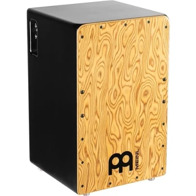 Abbildung von Meinl Percussion Pickup Woodcraft Cajon Große Trommelkiste mit Tonabnehmer, Snare und Bass Sound Schlagfläche Makah Burl (PWC100MB)