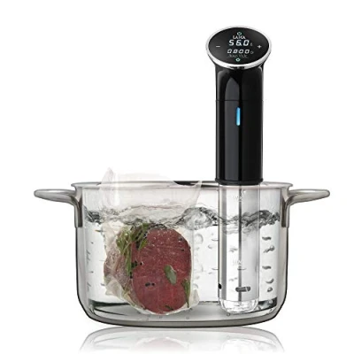 Abbildung von Laica Sous Vide Stick SVC107, konstante Temperatur bis 95C, komplett wasserfest (IPX7 Standard), Timerfunktion 99 Std., erwärmt zu 15 Liter. Sensor Touch Tasten Edelstahl/Schwarz