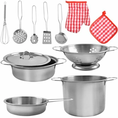 Abbildung von KRUZZEL Kinder Küchenset Kinderkochspaß: Metalltöpfe Set für kleine Meisterköche, (Kinderkochtopf Set, 13 tlg., Teiliges Kinderochtopf Set), Realistisches Kocherlebnis mit metallischen Töpfen und Pfannen.