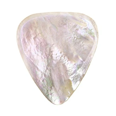 Abbildung von Timber Tones TTSHTGMOP1 &quot;Shell Mother of Pearl 1&quot;, Luxus Plektrum/Plektren Gold