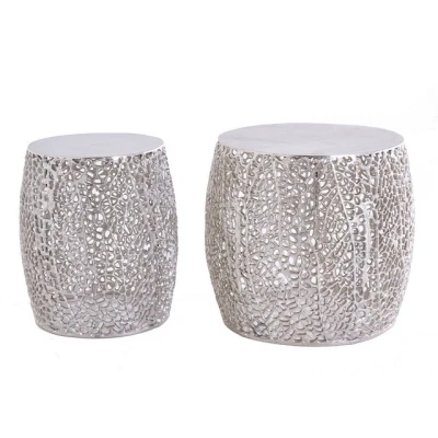 Abbildung von riess ambiente Beistelltisch ABSTRACT LEAF antik silber (Set, 2 St), Wohnzimmer · Metall rund Handarbeit Modern Design