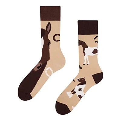 Abbildung von Dedoles Socken Unisex Damen Herren &amp; Kinder Baumwolle viele lustige Designs 1 Paar Geschenk links rechts verschieden, Farbe Beige, Motiv Pferde, Gr. 35 38
