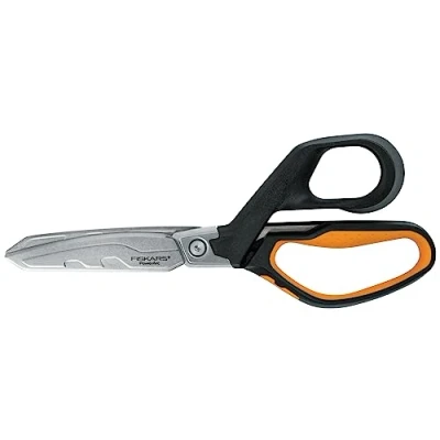 Abbildung von Fiskars Hochleistungsschere, Bis zu 30% mehr Kraft, Länge 21 cm, Langlebiger rostfreier Stahl/Kunststoff, Schwarz/Orange, PowerArc, 1027204