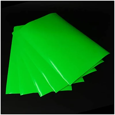Abbildung von Din A4 Bogen Bastelfolie Selbstklebend Künstlerfolie Plotterfolie Plottfolie Folie Basteln (Neon Grün, 5er Set Bögen)