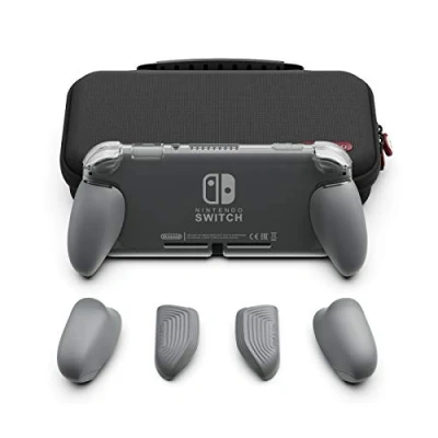 Abbildung von Skull &amp; Co. GripCase Lite Bundle: Eine Bequeme Schutzhülle mit austauschbaren Griffen [passend für alle Handgrößen] Nintendo Switch [mit Tragetasche] Grau