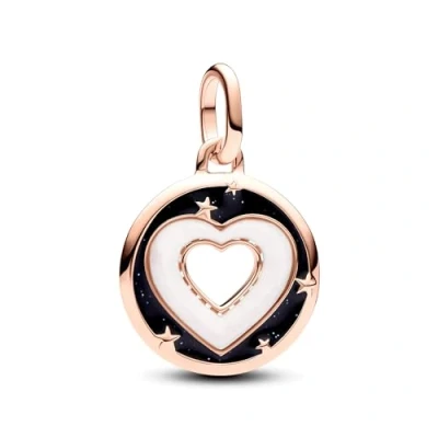 Abbildung von PANDORA ME Herzen Medaillon Charm aus Sterling Silber mit 14 Karat vergoldeter Metalllegierung, Kompatibel und Moments Armbändern, 783080C01