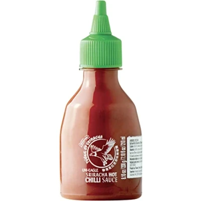 Abbildung von Uni Eagle Chili Sauce Sriracha scharf Hot mit Chilies &amp; Knoblauch ohne Geschmacksverstärker 4 x 230g