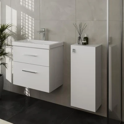 Abbildung von Planetmöbel Badmöbel Set Unterschrank 60 mit Waschbecken und 1x Midischrank in Weiß, für Badezimmer 3 teilig