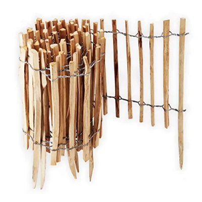 Abbildung von Aquagart Staketenzaun Rollboarder Lattenabstand 4 6cm Gartenzaun Perfekt als Beeteinfassung und Beetumrandung oder Weg Abgrenzung Langlebiger Holzzaun Holz Zaun Rollzaun (25m x 50cm)