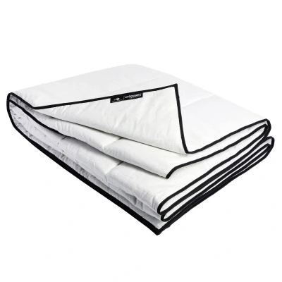 Abbildung von Blackroll Bettdecke Recovery Blanket Winter. 135x200 cm