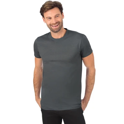 Abbildung von Trigema T Shirt &quot;TRIGEMA Slim Fit aus DELUXE Baumwolle&quot;, (1 tlg.)