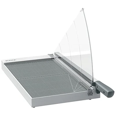 Abbildung von Leitz Precision Home Office Hebelschneider A3, bis zu 10 Blatt, Papierschneidemaschine mit 457 mm Schnittlänge, Präzisionsstahlklinge, Ausrichthilfe Kantenbeleuchtung, Klingenschutz, 90200000